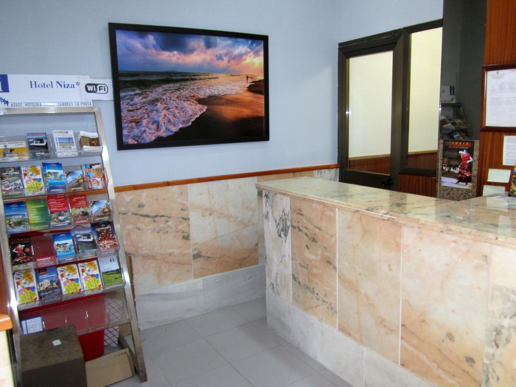 Hotel Niza Salou Exterior photo